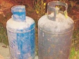 Vendeva bombole del gas di provenienza illecita: commerciante rinviata a giudizio