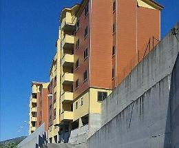 Assegnazione case popolari: l'ex Giunta sfila davanti al giudice