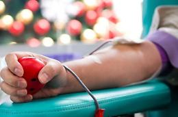 Coronavirus, calano le donazioni di sangue: si rischia stop attività chirurgica