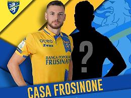 'Casa Frosinone', dalla quarantena Beghetto presenta il 'Sergio Ramos giallazzurro'
