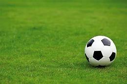 Coronavirus, tagliati gli stipendi ai calciatori. C'è l'accordo della Lega Serie A