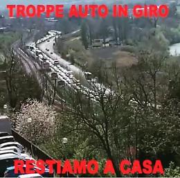 Esodo verso mare e monti, appello Zingaretti: "Così rischiamo altra ondata di contagi"