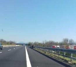 Veicolo in panne sull'A1 tra Frosinone e Ceprano: pericolo per gli automobilisti