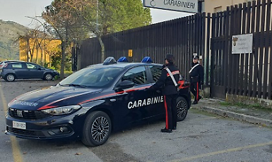 Tenta di rubare un pick-up: arrestato un egiziano