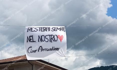 "Resterai sempre nel nostro cuore". A Villa Latina uno striscione per Armando Tortolani