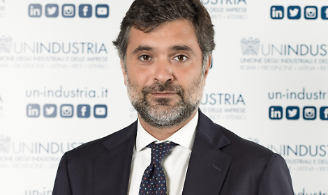 La banalit&agrave; dell&rsquo;irrilevanza. Perch&eacute; comanda la burocrazia