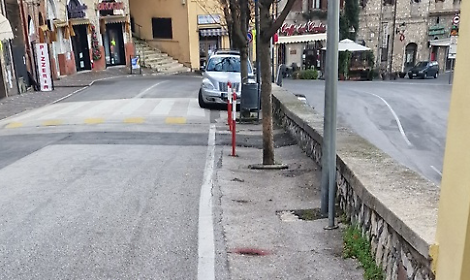 &ldquo;Archiman&rdquo; in azione. I suoi blitz notturni diventano un incubo