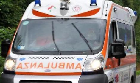 Incidente in bicicletta. Anziano cade dalla bici