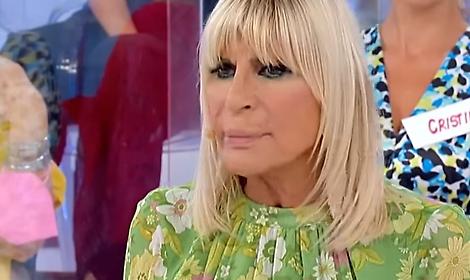 Malore per Gemma Galgani: apprensione per la dama del trono over