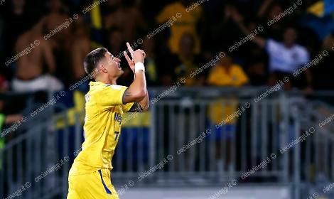 Koutsoupias si ferma. Affaticamento ai flessori