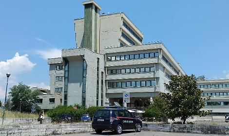 Minacce e botte all'anziana madre: condannato a tre anni