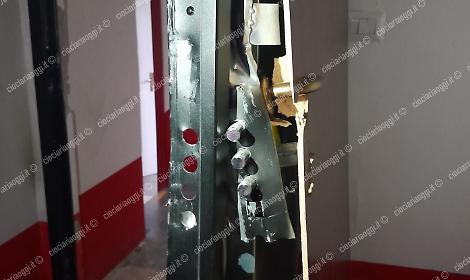 Furto di tablet e computer a scuola