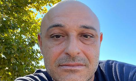 Esce fuori strada con l'auto e muore. Fissata la data dei funerali