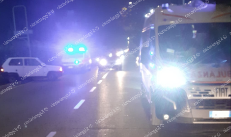 Incidente tra tre auto, soccorsi sul posto