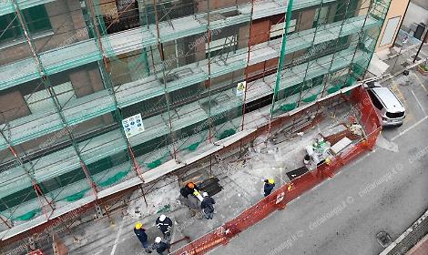 Operaio morto sul lavoro. Prime verifiche sul cantiere