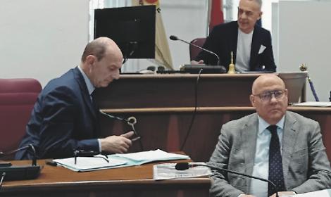 Comune, stallo alla... messicana