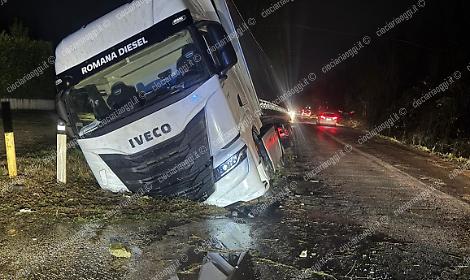 Incidente sulla Morolense: esce fuori strada un camion