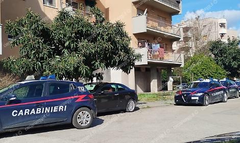 Gi&ugrave; dal terzo piano: muore una diciassettenne