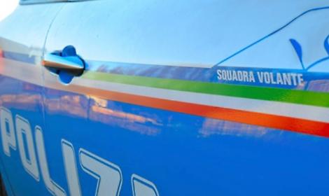 Esibisce un documento falso: denunciato un trentenne