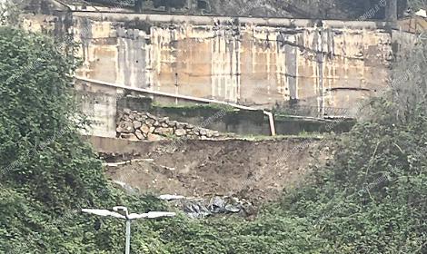 Frana in via Ciamarra, privato diffidato dal Comune