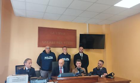 Bomba in via Degli Eroi: arrestata una coppia di giovani