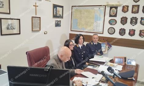 Cinque chili di cocaina in un'auto a noleggio: trentenne nei guai