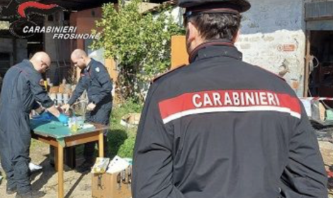 Esplosione in casa, rimosso dagli artificieri il materiale pericoloso