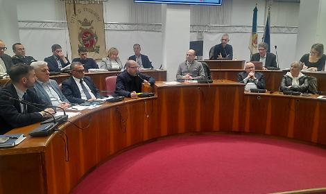 Consiglio comunale, scontro sulla... Lega