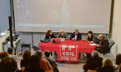 Contratto, &egrave; scontro tra sindacati