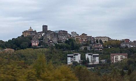 Una vita spezzata a diciassette anni: domani l'ultimo saluto a Francesco