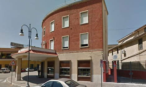 Occupano abusivamente un edificio: denunciati