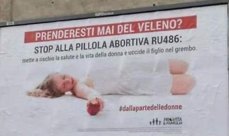 Pillola abortiva come la mela avvelenata di Biancaneve: manifesto shock. La condanna
