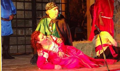 Torna in scena la grande lirica