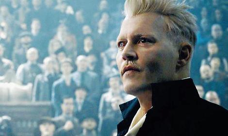 Animali fantastici e dove trovarli: su Netflix un ipnotico e criminale Johnny Depp