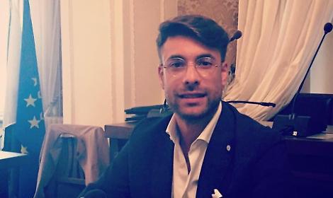 Luca di Stefano: &laquo;Un sincero augurio di buone feste a tutti i cittadini&raquo;