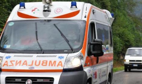 Incidente sulla superstrada Sora-Cassino: carambola tra due furgoni e un'auto
