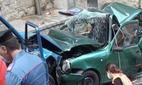 Incidente, i freni sono rotti e si schianta con l'auto. Grave un cinquantanovenne