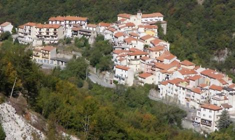 Torna l'ambulatorio nel centro storico. Il paese ha un medico
