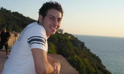 Un piazzale in memoria di Raffaele De Bellis. Il consigliere comunale vittima di un incidente