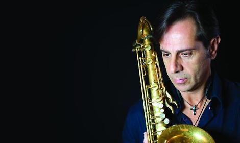 Il sassofono di Mauro Bottini suona a Roma