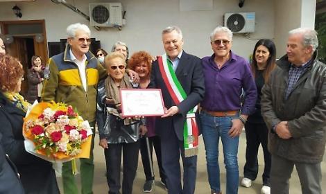 Gigliola festeggia i suoi primi 100 anni. Gli auguri dell'amministrazione