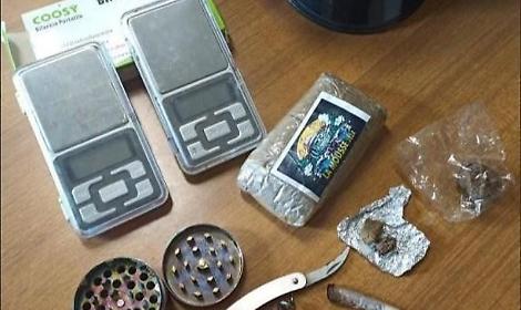 In auto con cento grammi di hashish. Ventiquattrenne arrestato dai carabinieri