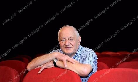 C'era una volta il cinema: dopo tanti anni Riccardo Amato va in pensione e la storica sala chiude