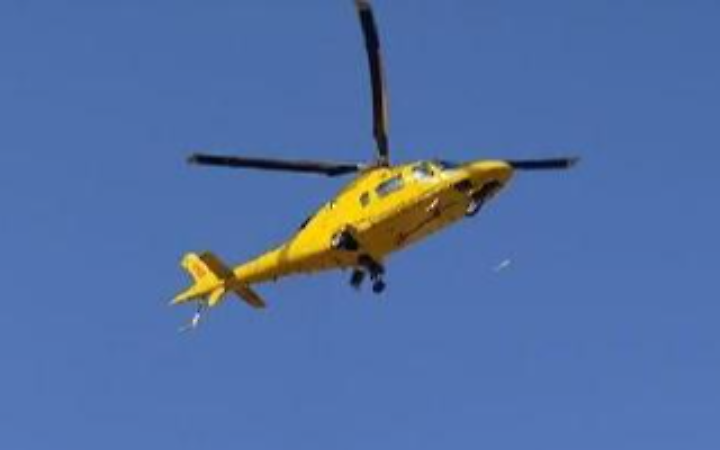 Auto contro bici: ciclista ferito sulla Palianese Sud