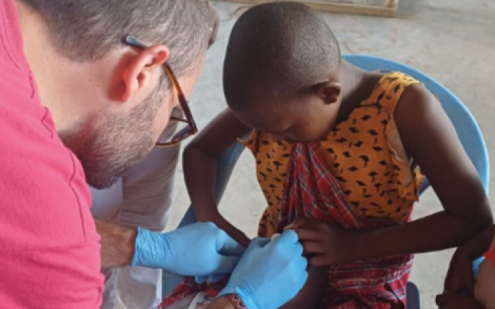 Marco Frasca e la moglie, entrambi di Colfelice, sono sempre in prima linea in Kenia