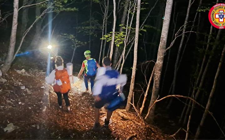 Il Soccorso Alpino salva due giovani escursionisti