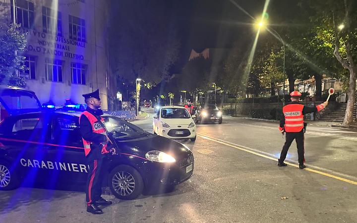 Stretta sui reati: controlli a tappeto dei carabinieri