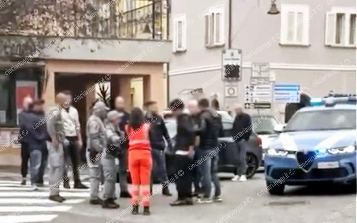 Rissa tra extracomunitari: un ferito colpito da un coltello