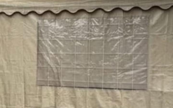 La pioggia penetra nel tendone che ospita il Cup: gli uffici trasferiti nell&rsquo;hospice