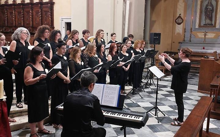 La voce delle donne per cantare: l'evento sulla violenza di genere nella sala "Carlo Costantini"